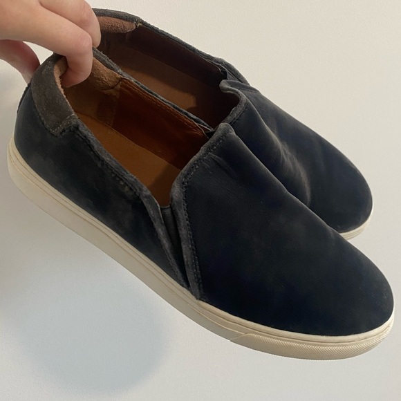 Lucky Brand Shoes - Lucky Brand Velvet Lupa Slip on Storm Crush Sneakers Shoes Size 8.5